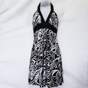 🤍Taboo Black and White Halter Floral Dress MEDIUM